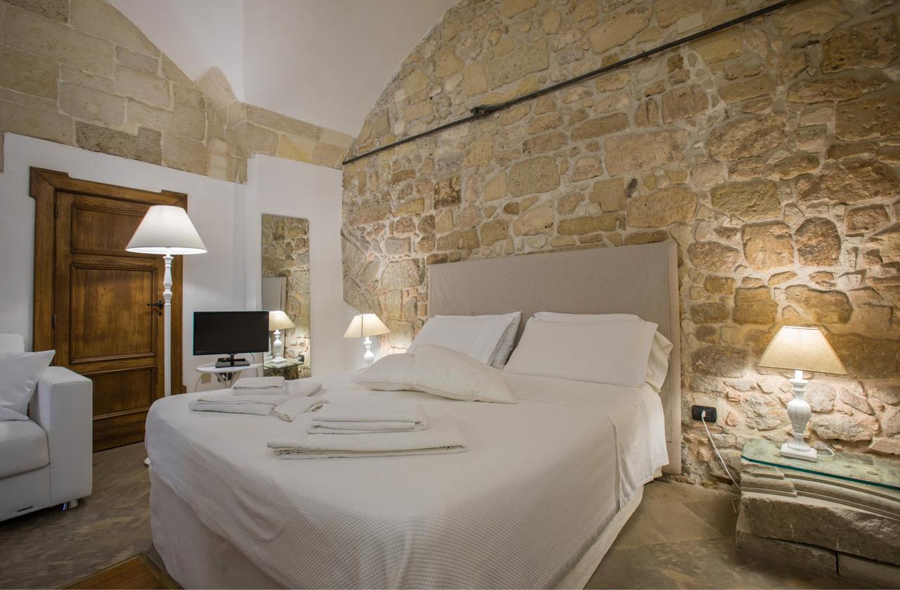 Chiesa Greca Suites - Lecce Selection Bagian luar foto